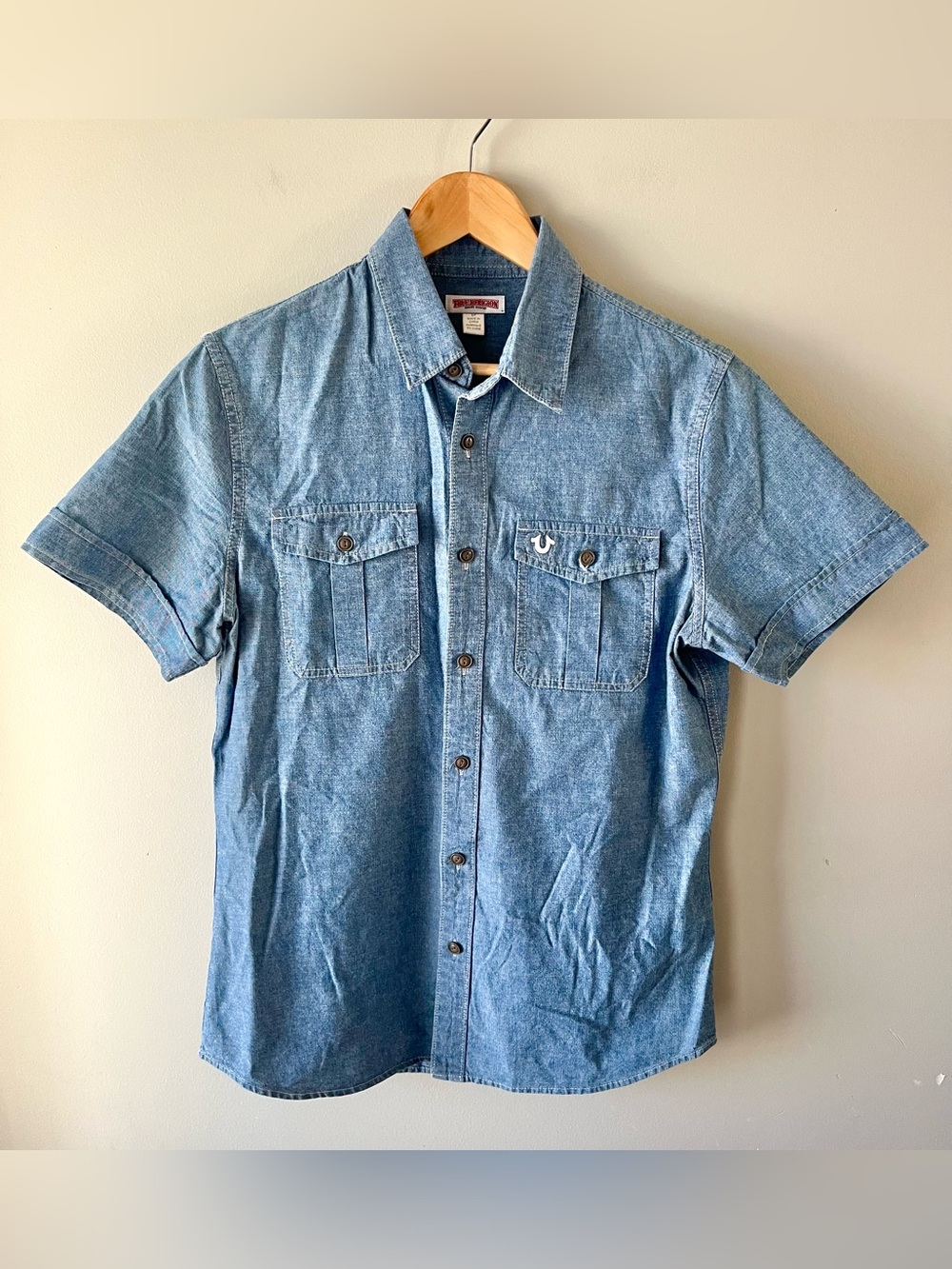 True Religion Men's Denim Short Sleeve Button-Front Shirt Size Small -Streetwear